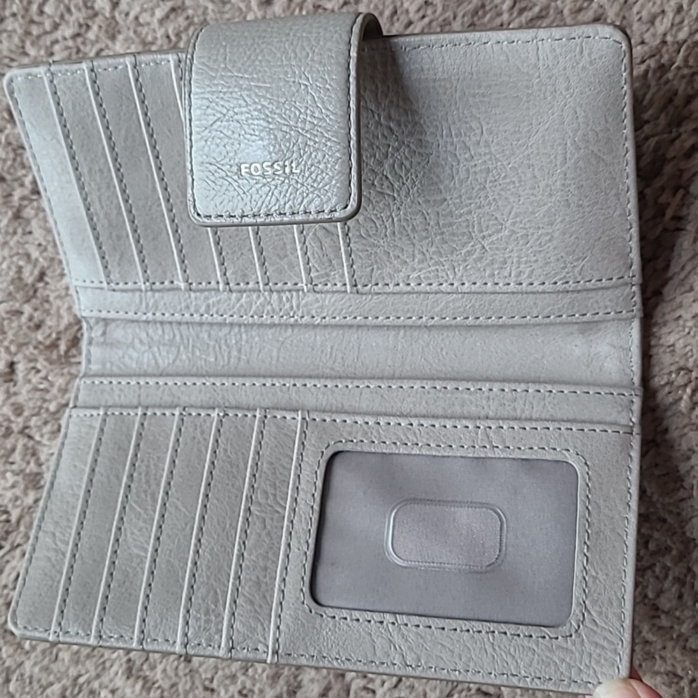Wallet - Picture 2 of 3